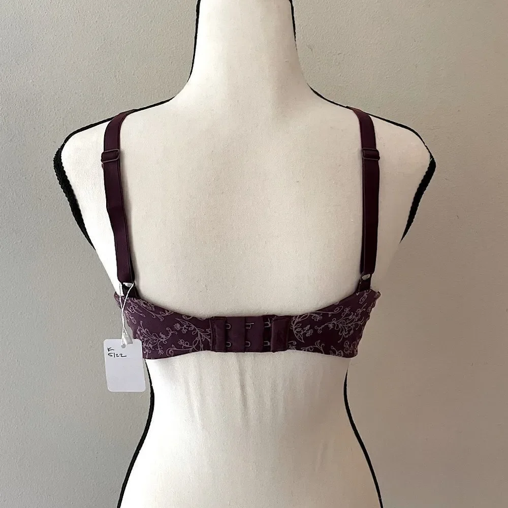 Used Vanity Fair “Fits You Perfectly” Dark Purple Bra. Size 34D.